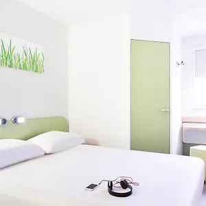 https://ibis-budget-marseille-aeroport-provence.fr-provencehotel.com